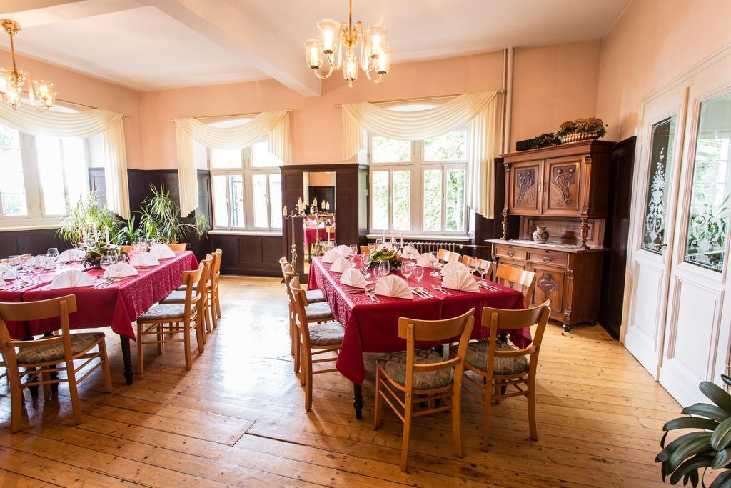 Hotel Leyscher Hof Leutesdorf Экстерьер фото