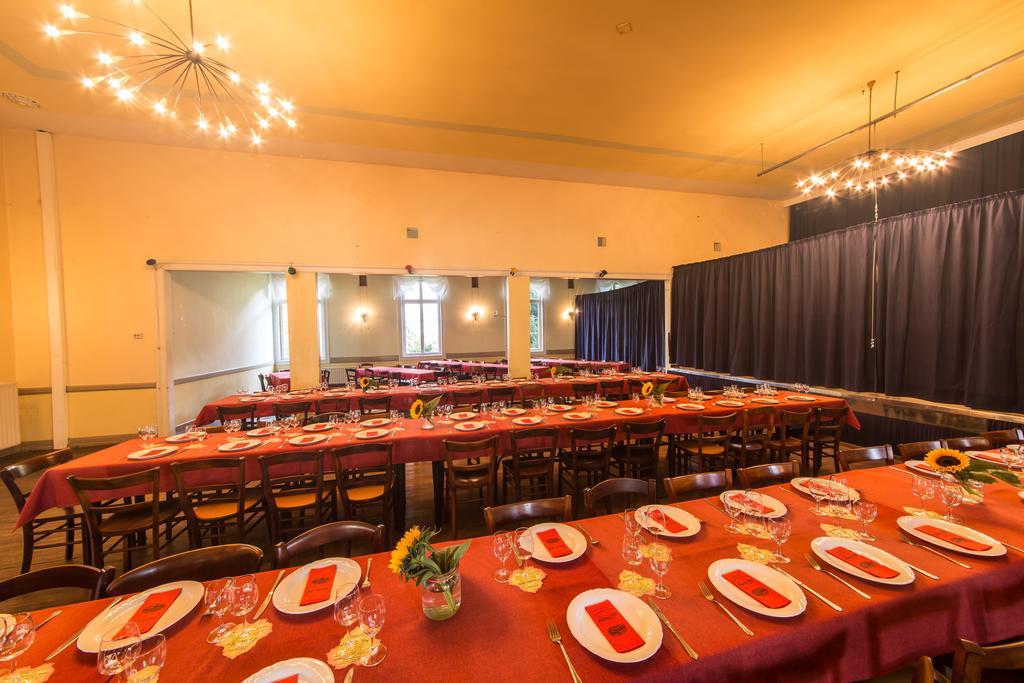 Hotel Leyscher Hof Leutesdorf Экстерьер фото
