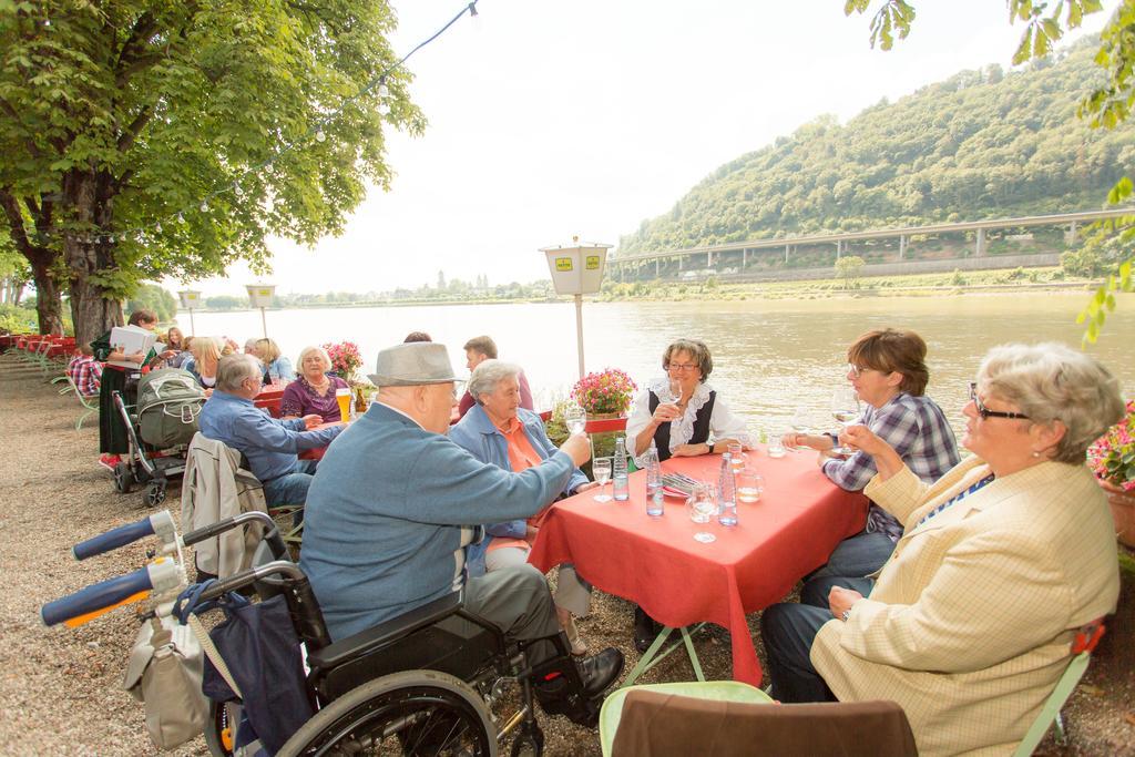 Hotel Leyscher Hof Leutesdorf Экстерьер фото