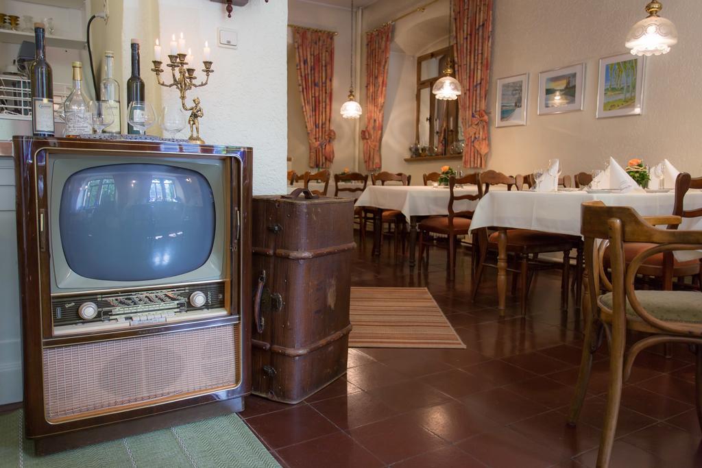 Hotel Leyscher Hof Leutesdorf Экстерьер фото