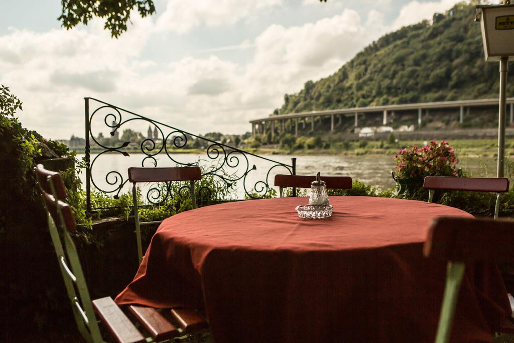 Hotel Leyscher Hof Leutesdorf Экстерьер фото